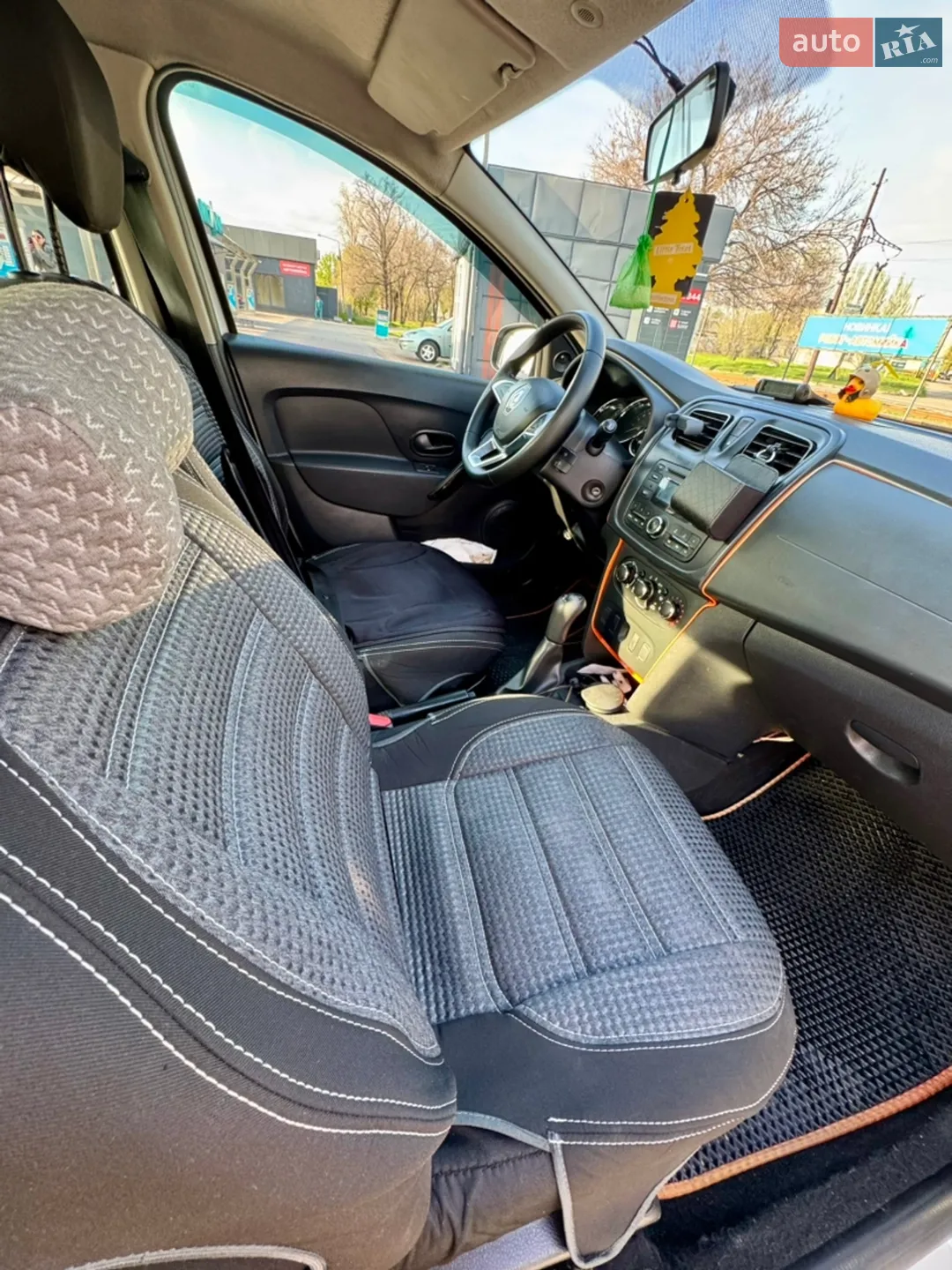 2013 Renault Logan - мініатюра 8