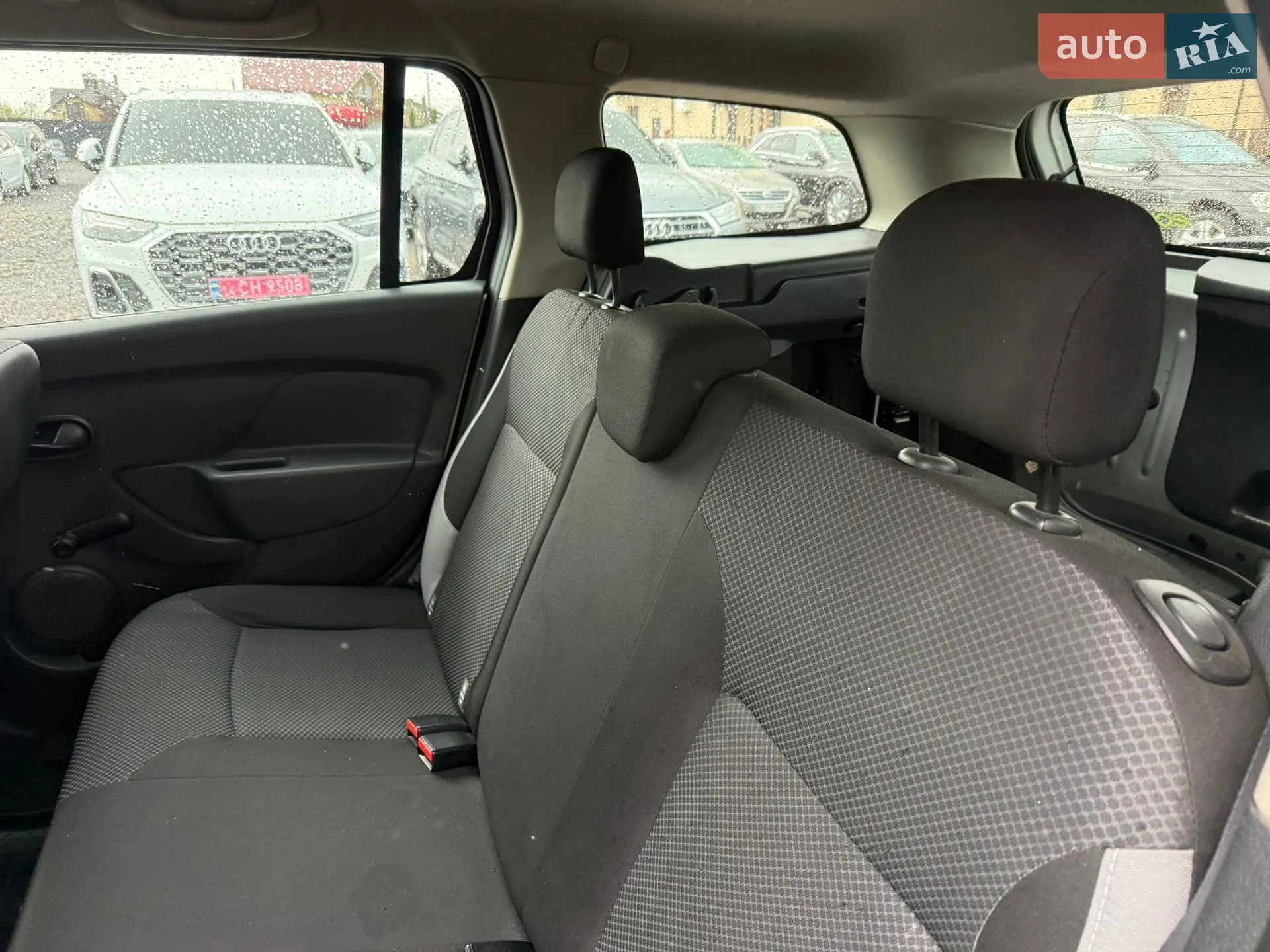 2014 Renault Logan - мініатюра 36