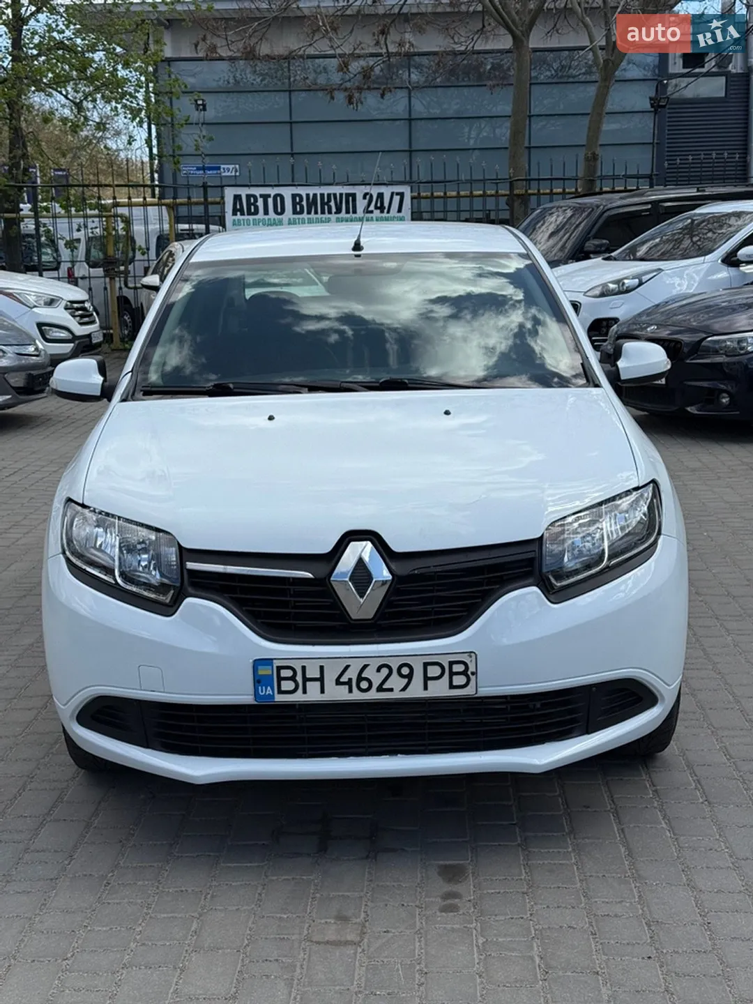 2013 Renault Logan - мініатюра 2