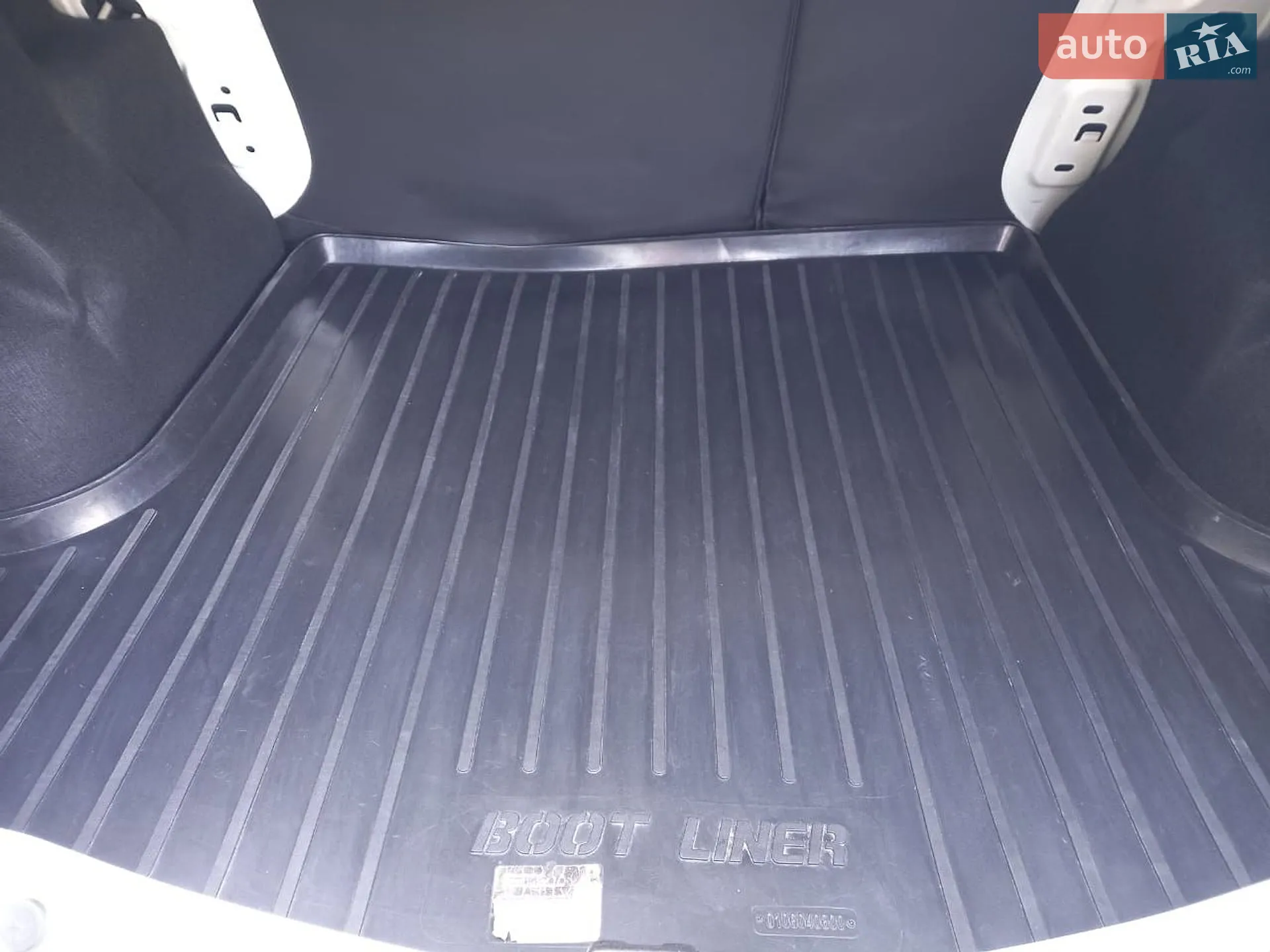 2016 Renault Logan - мініатюра 32