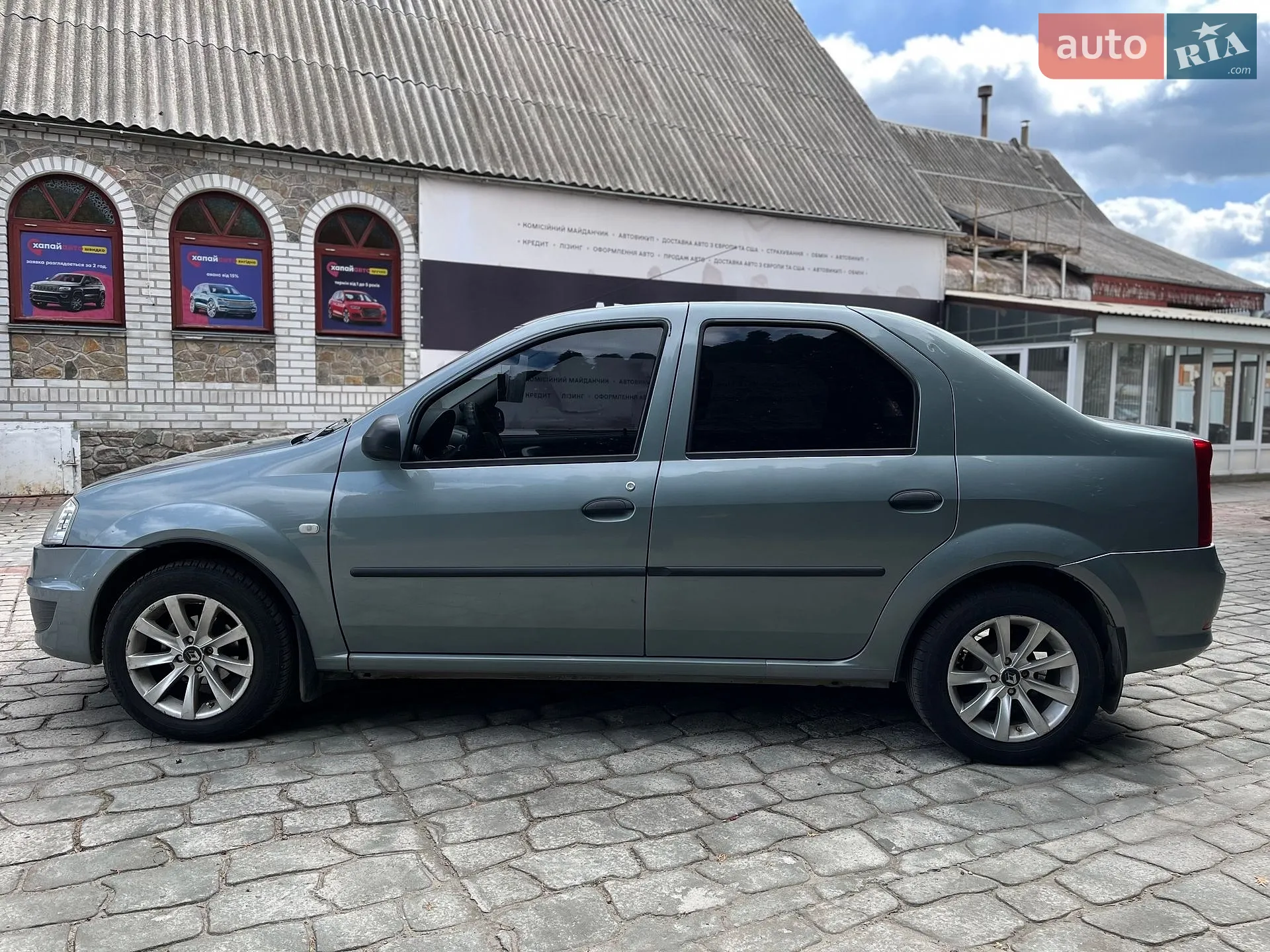 2011 Renault Logan - мініатюра 6