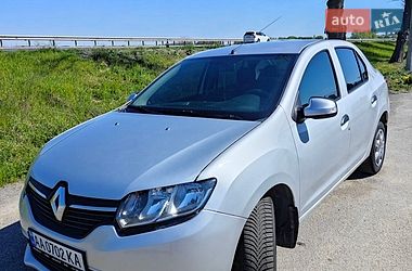 Седан Renault Logan 2015 в Калиновке