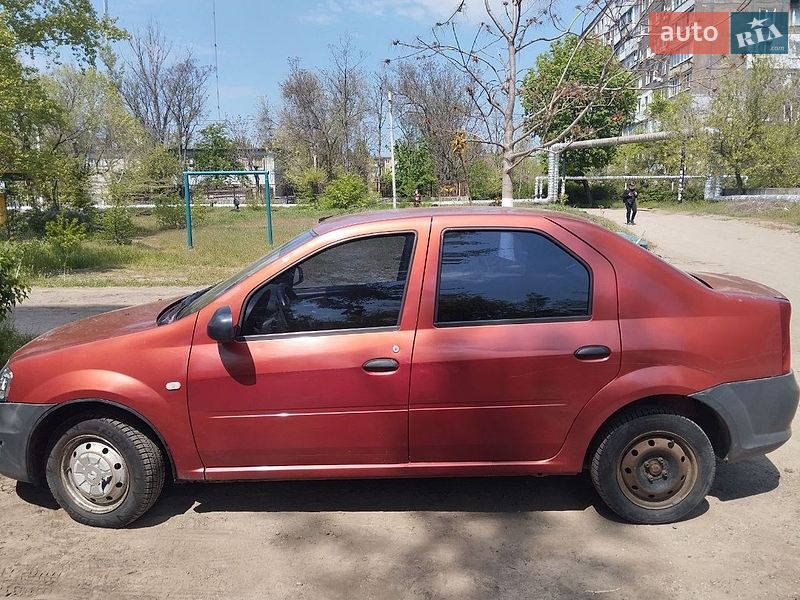 Седан Renault Logan 2009 в Дніпрі