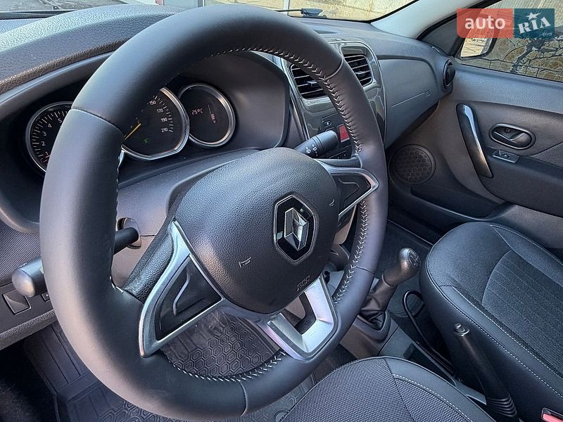 Седан Renault Logan 2019 в Одессе