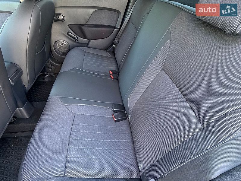 Седан Renault Logan 2019 в Одессе