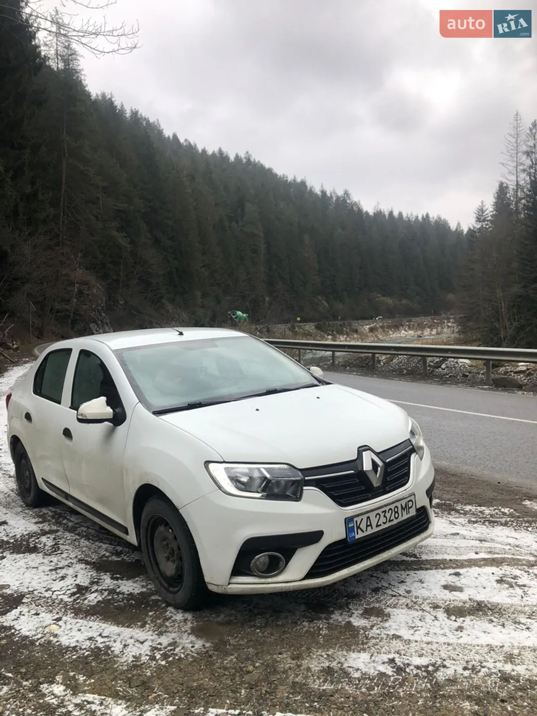 2017 Renault Logan - мініатюра 39