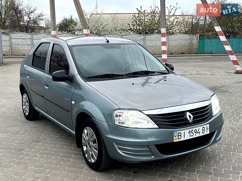 Седан Renault Logan 2010 в Козельщині