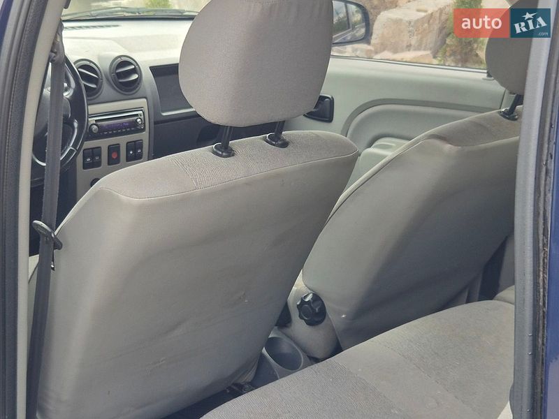 Универсал Renault Logan 2009 в Ивано-Франковске