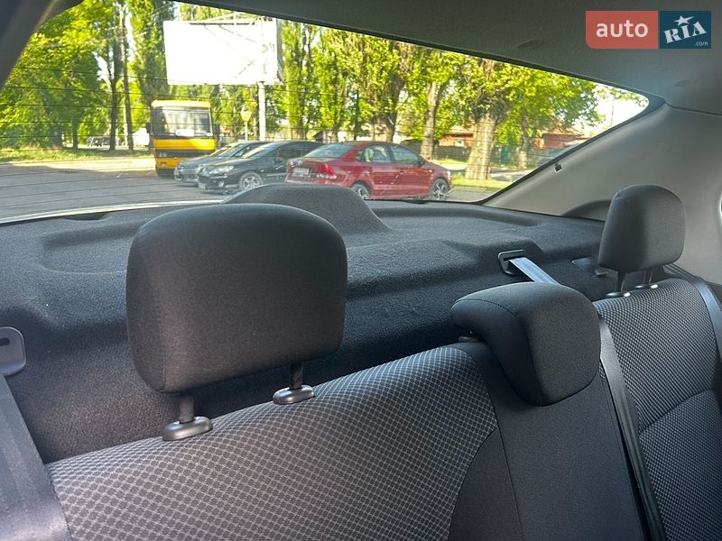 Седан Renault Logan 2014 в Чернигове