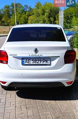 Седан Renault Logan 2019 в Днепре