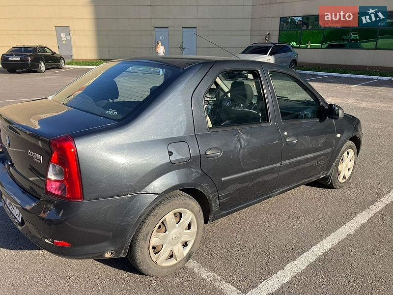Седан Renault Logan 2012 в Харкові