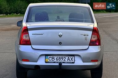 Седан Renault Logan 2011 в Мене