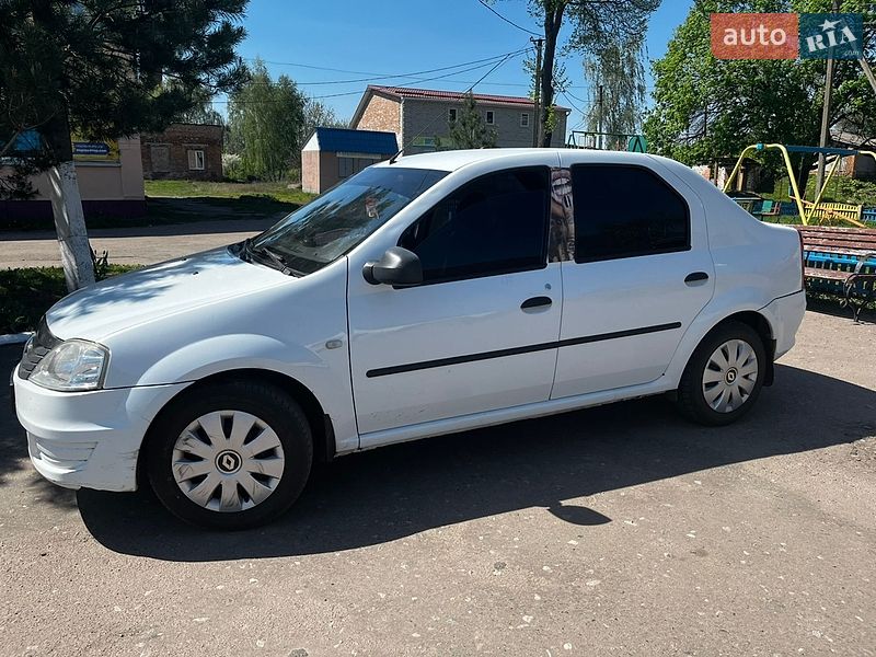 Седан Renault Logan 2012 в Талалаевке