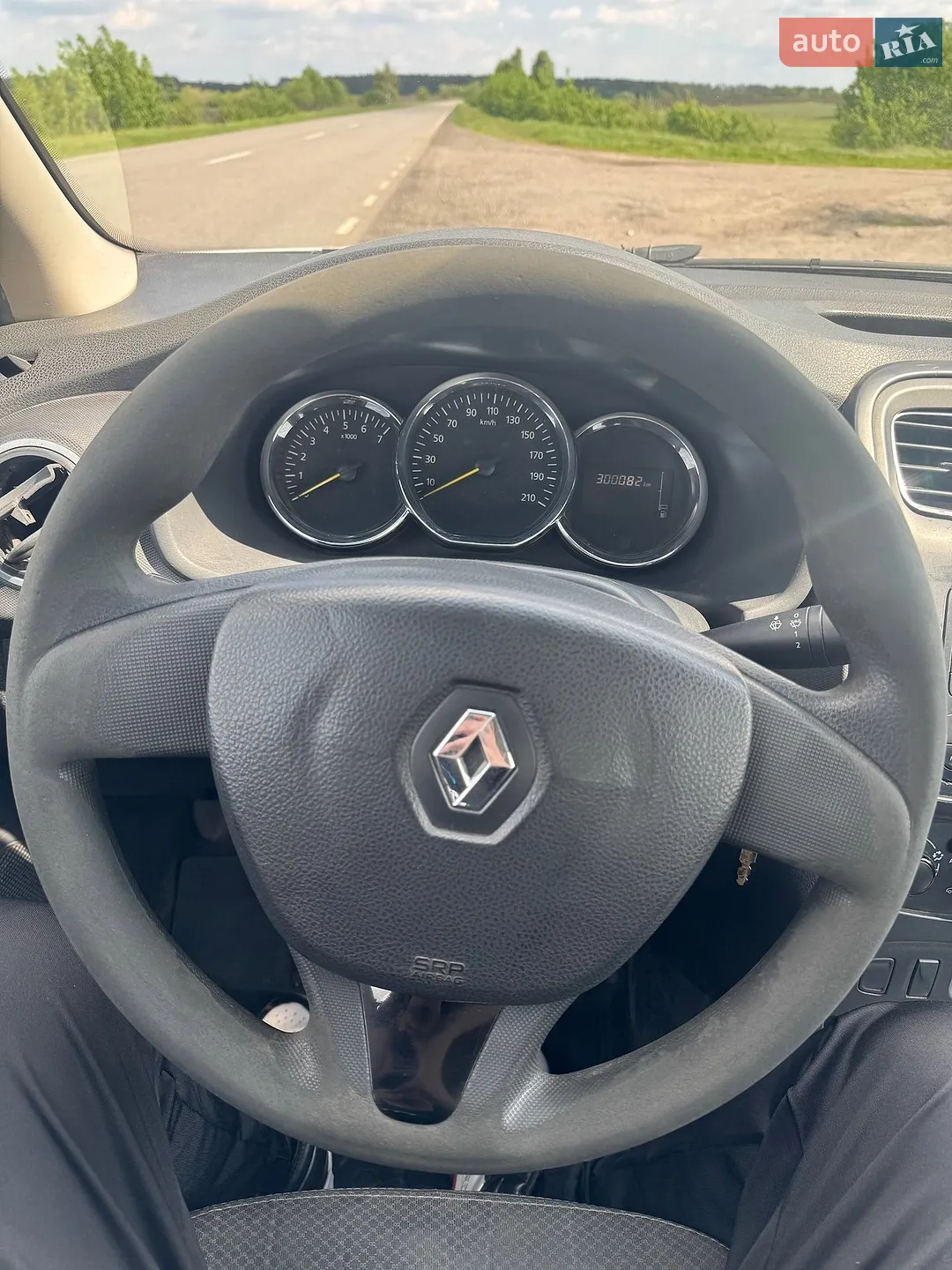 2016 Renault Logan - мініатюра 12