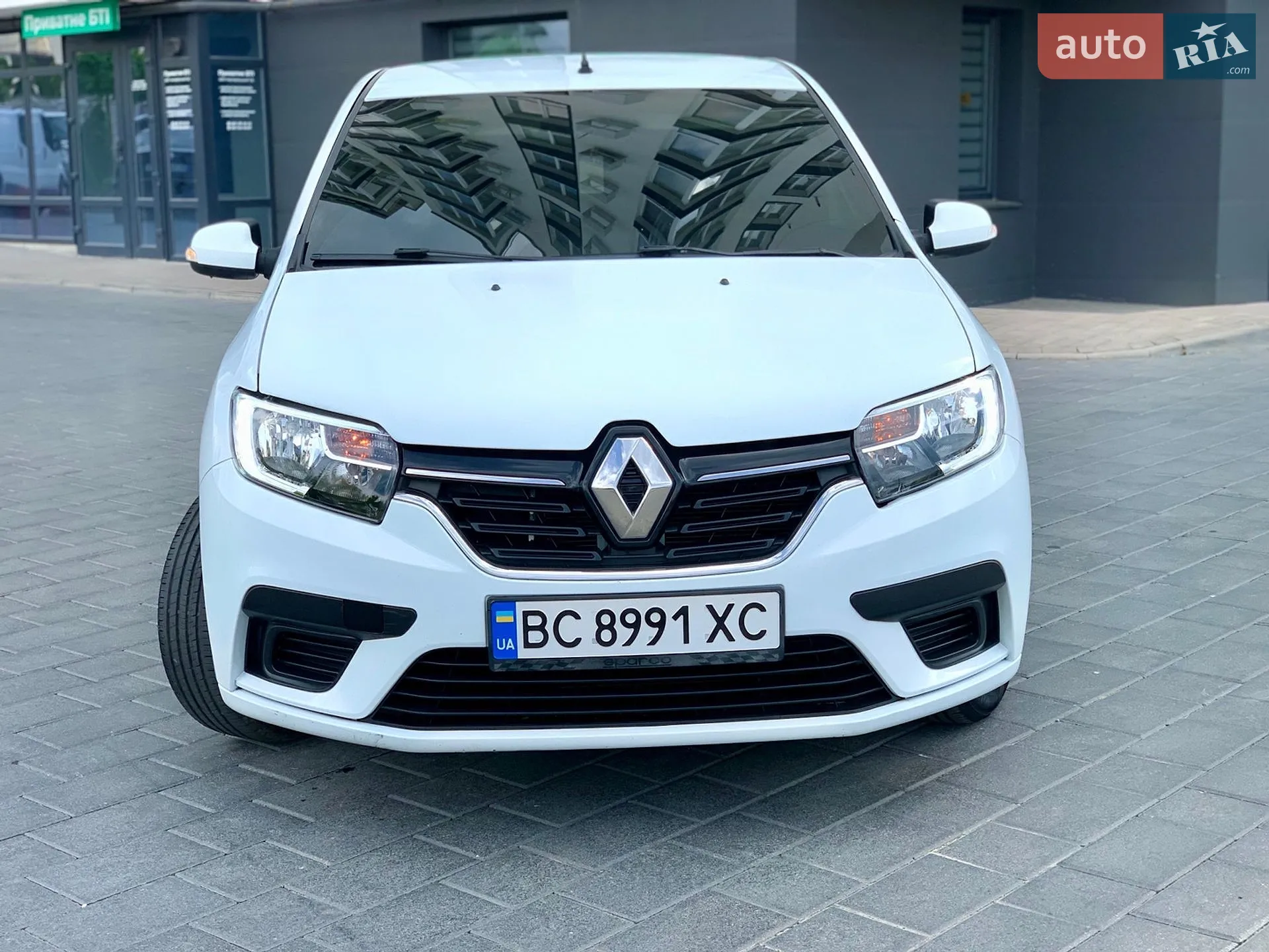 2019 Renault Logan - мініатюра 2