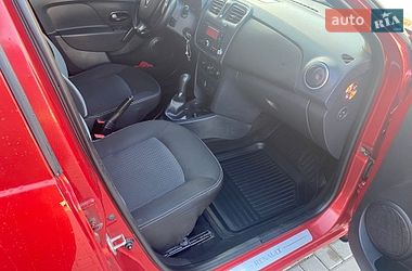 Седан Renault Logan 2014 в Первомайську