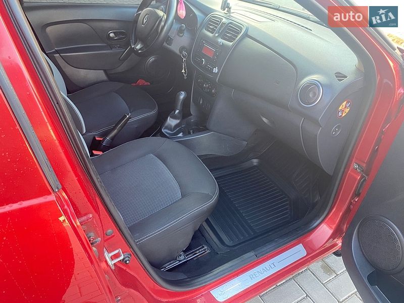 Седан Renault Logan 2014 в Первомайську