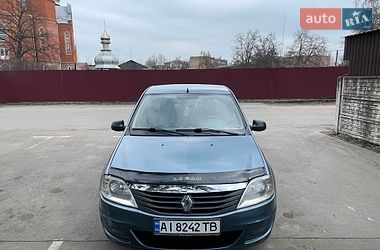 Седан Renault Logan 2010 в Києві