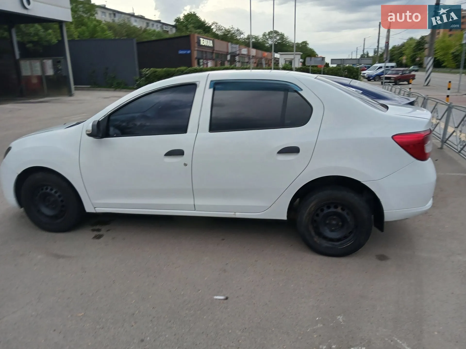 2013 Renault Logan - мініатюра 5
