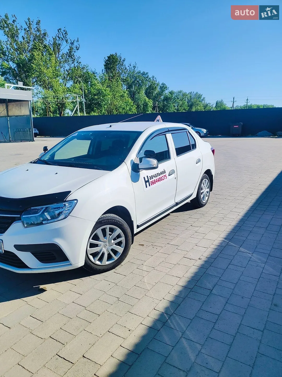 2018 Renault Logan - мініатюра 2