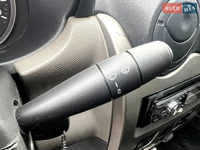 Седан Renault Logan 2010 в Кременчуці фото 30 Седан Renault Logan 2010 в Кременчуці