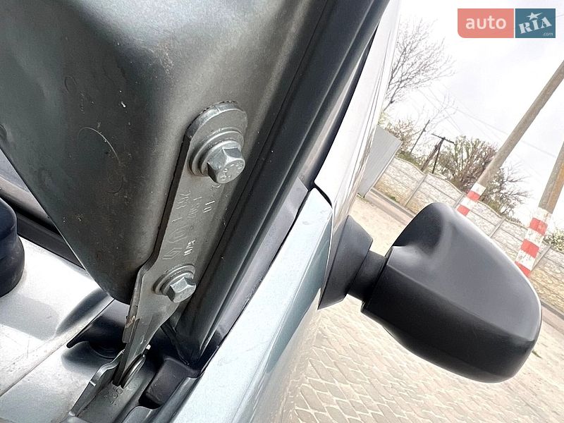 Седан Renault Logan 2010 в Кременчуці фото 57 Седан Renault Logan 2010 в Кременчуці