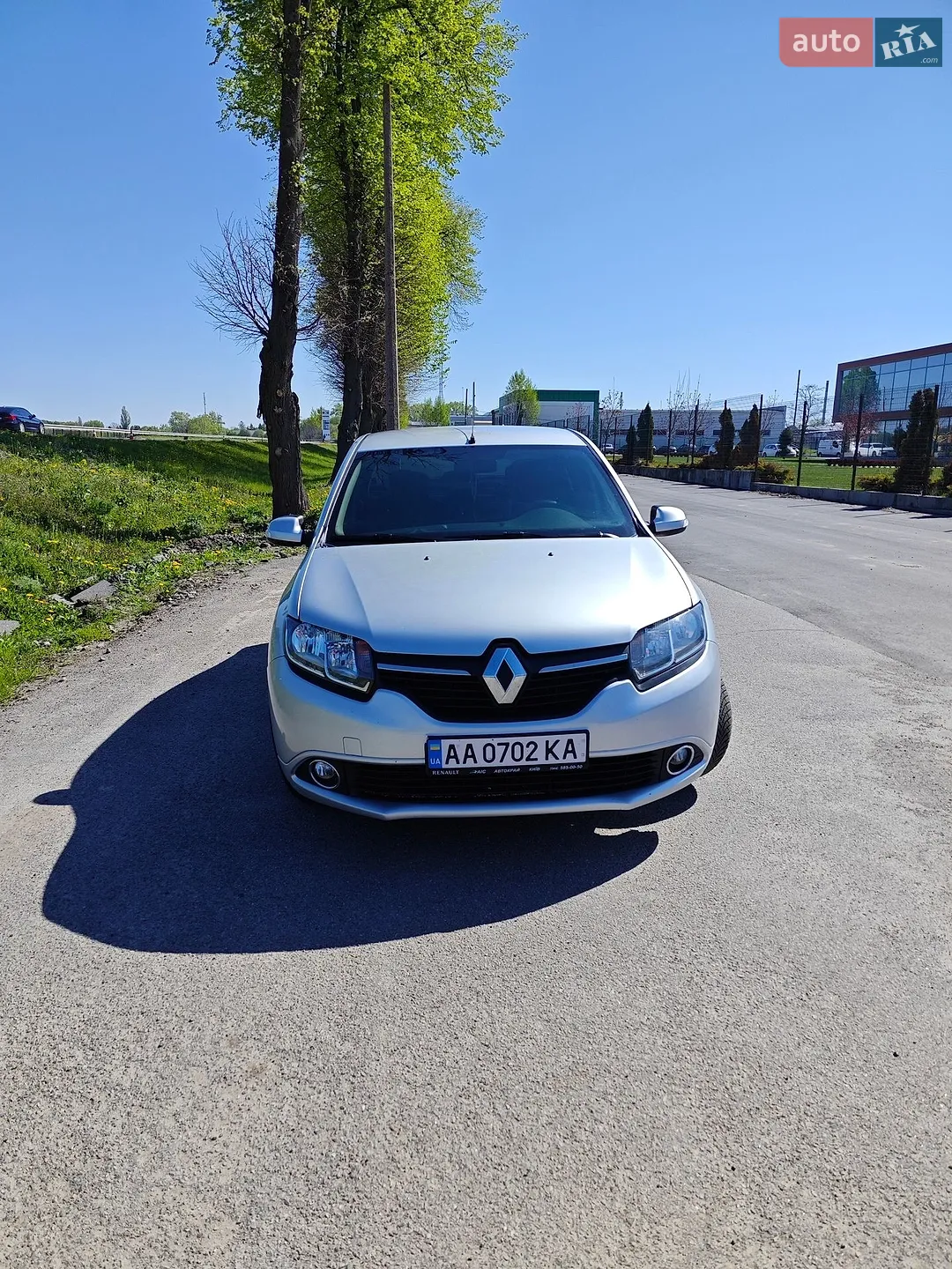 2015 Renault Logan - мініатюра 5