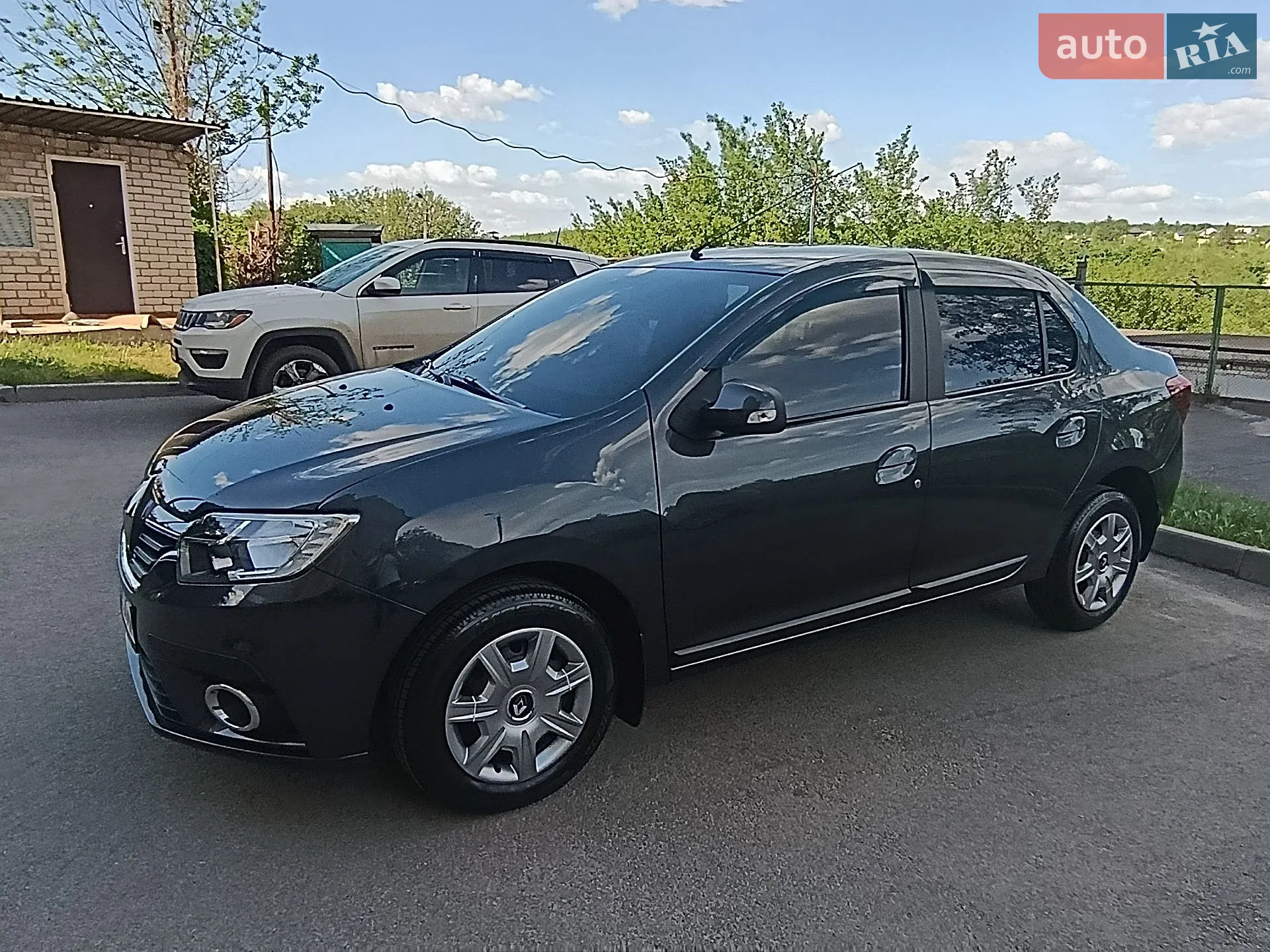 2020 Renault Logan - мініатюра 3