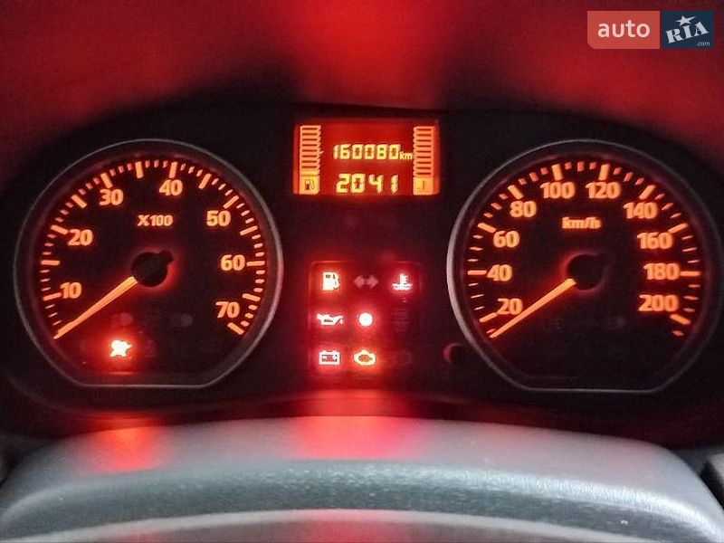 Седан Renault Logan 2010 в Кременчуці
