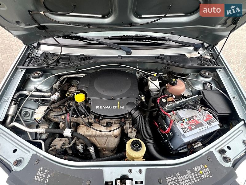Седан Renault Logan 2010 в Кременчуці