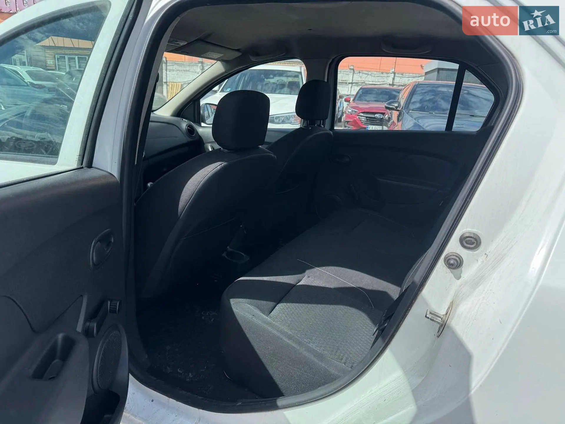 2019 Renault Logan - мініатюра 9
