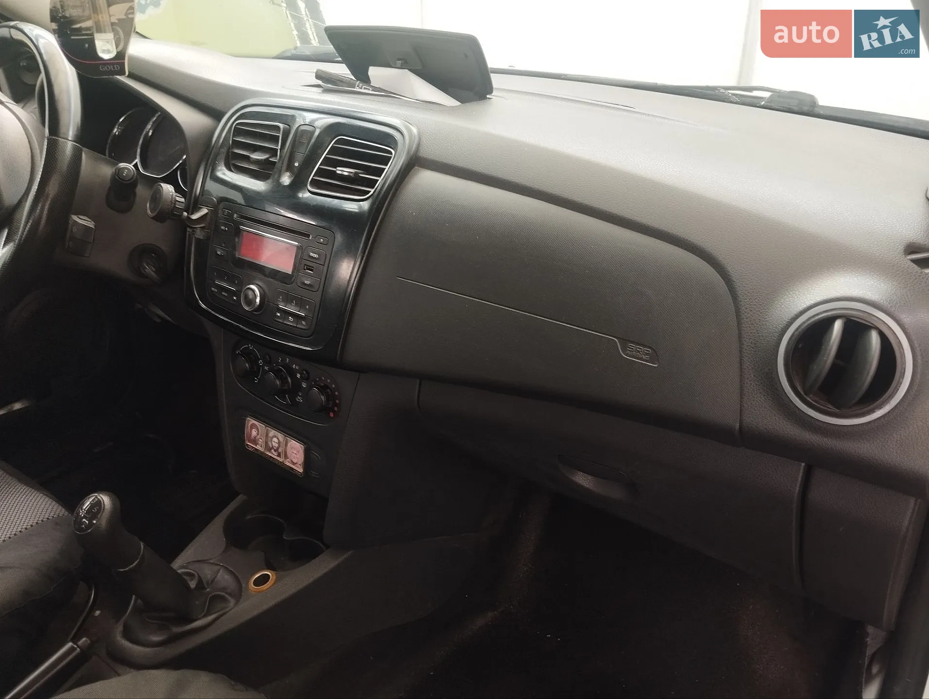 2013 Renault Logan - мініатюра 9
