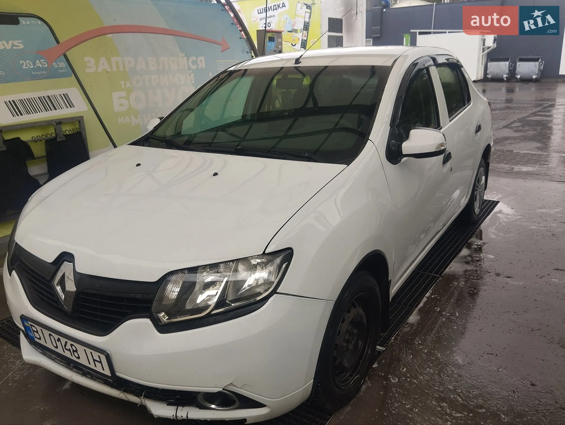 Renault Logan 2013