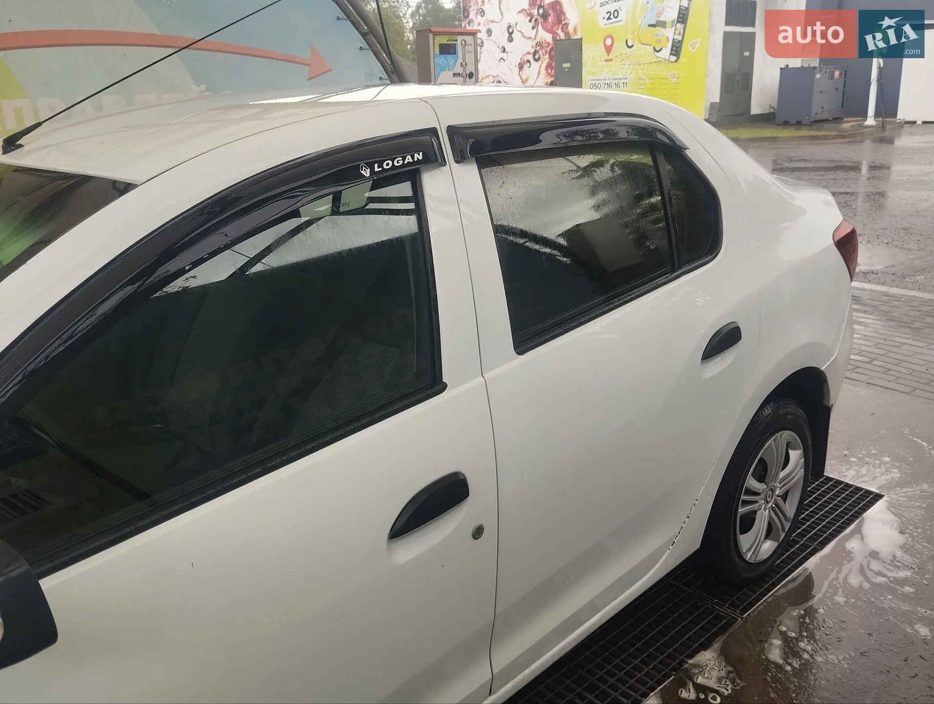 2013 Renault Logan - мініатюра 4