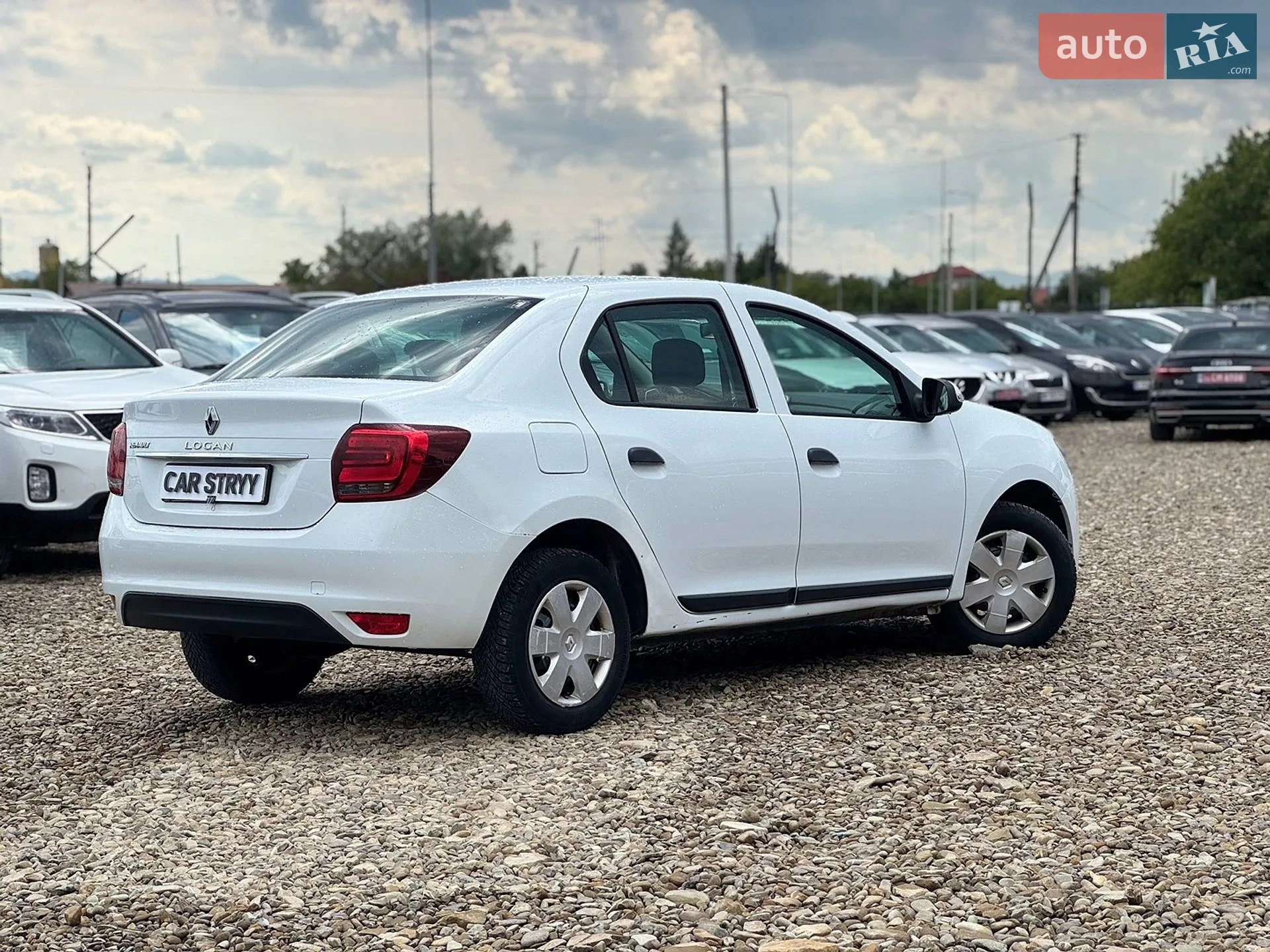2019 Renault Logan - мініатюра 17