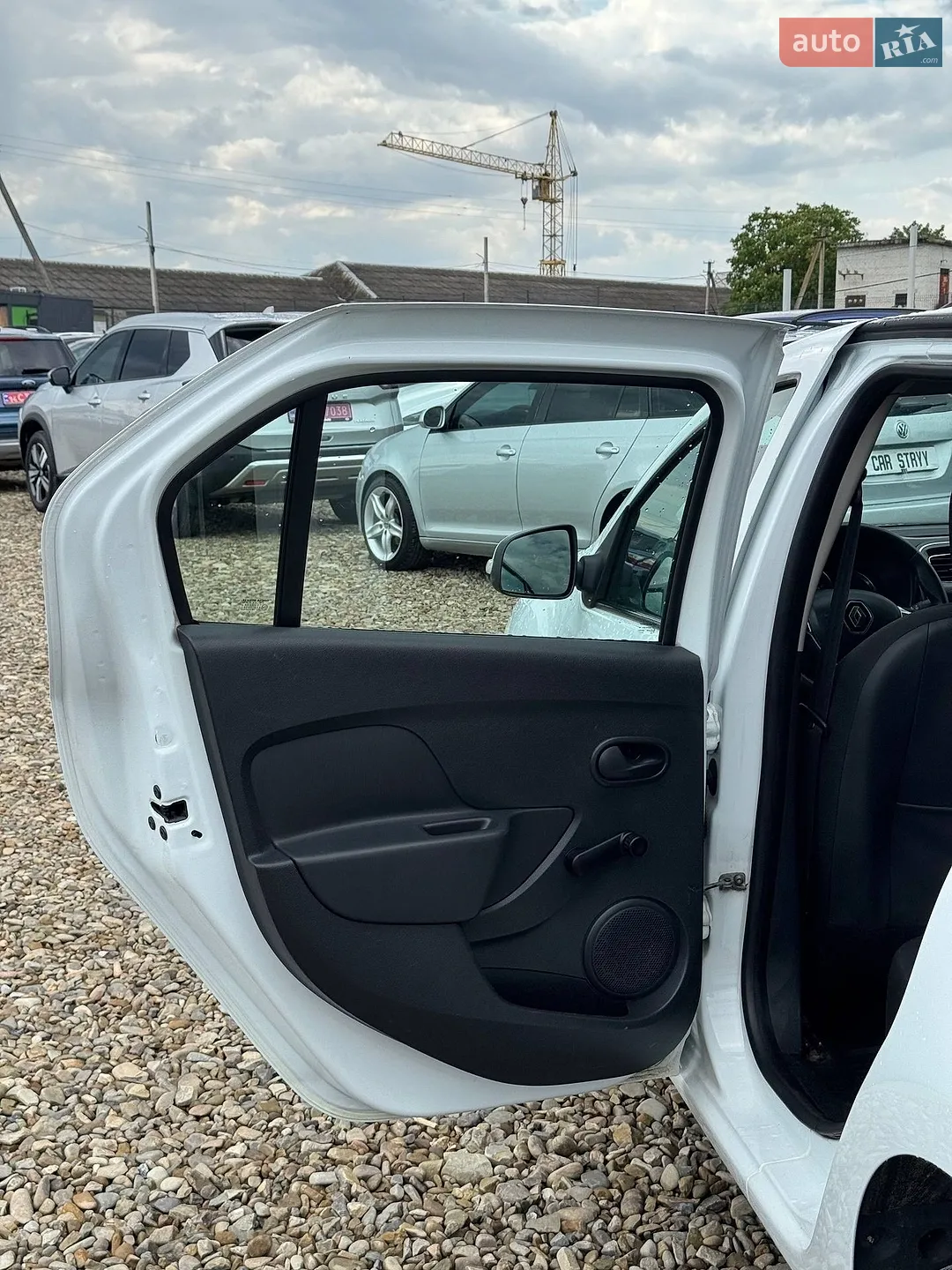 2019 Renault Logan - мініатюра 32