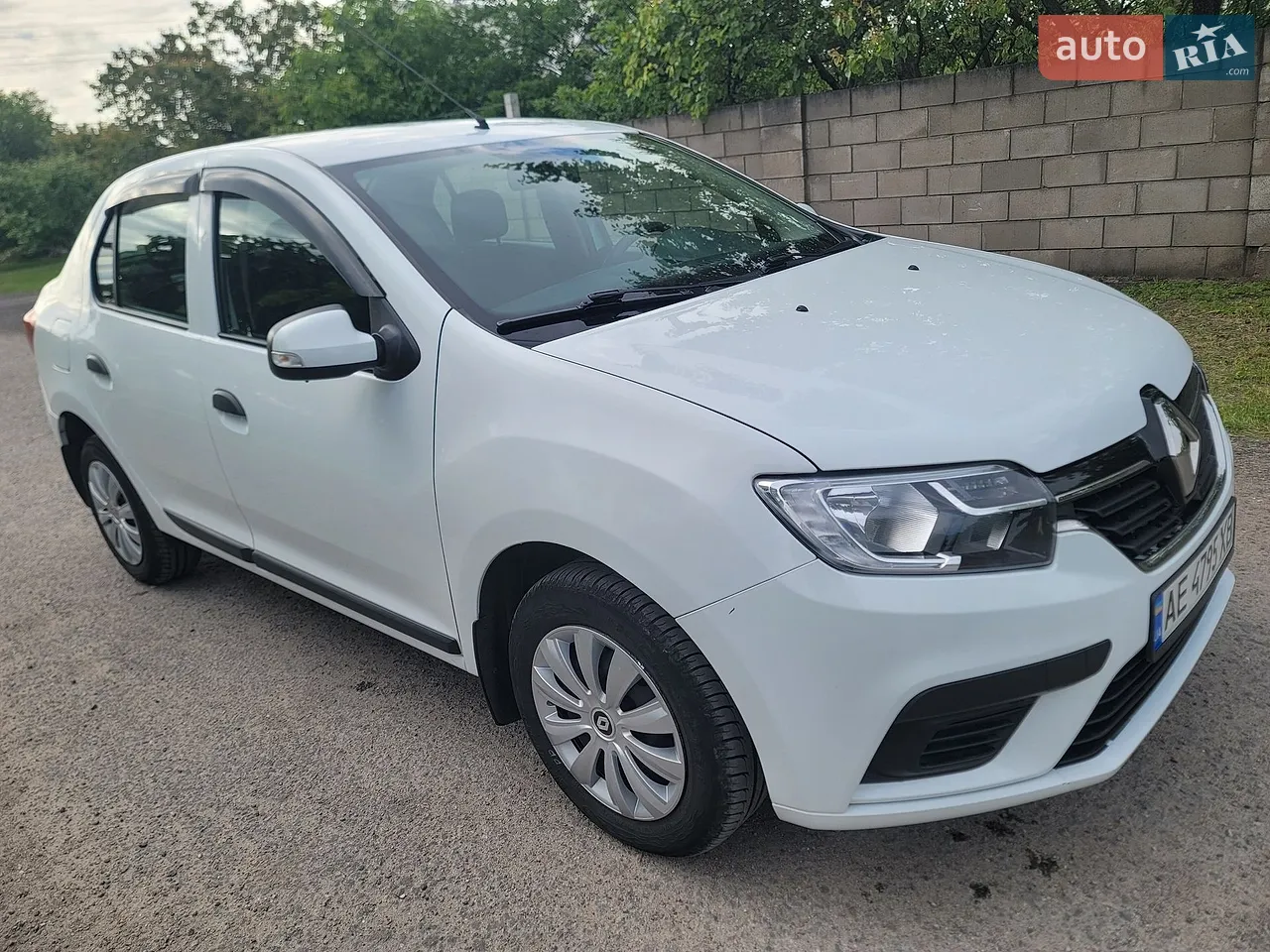 2019 Renault Logan - мініатюра 34