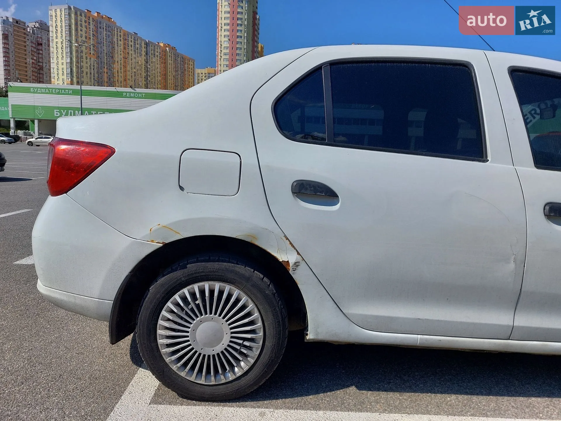 2015 Renault Logan - мініатюра 29