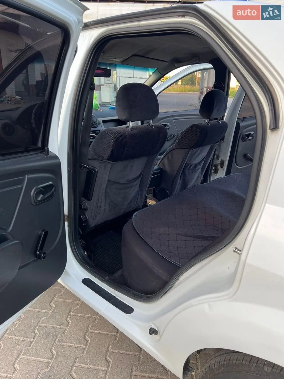 2011 Renault Logan - мініатюра 6