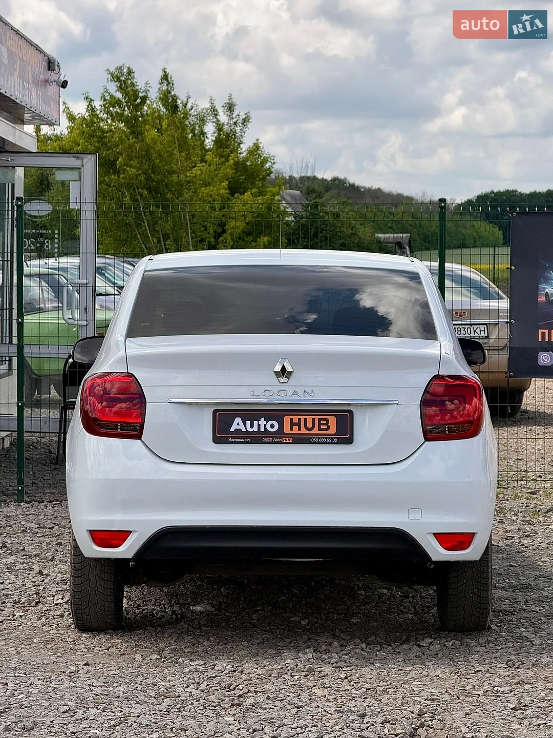 2020 Renault Logan - мініатюра 4