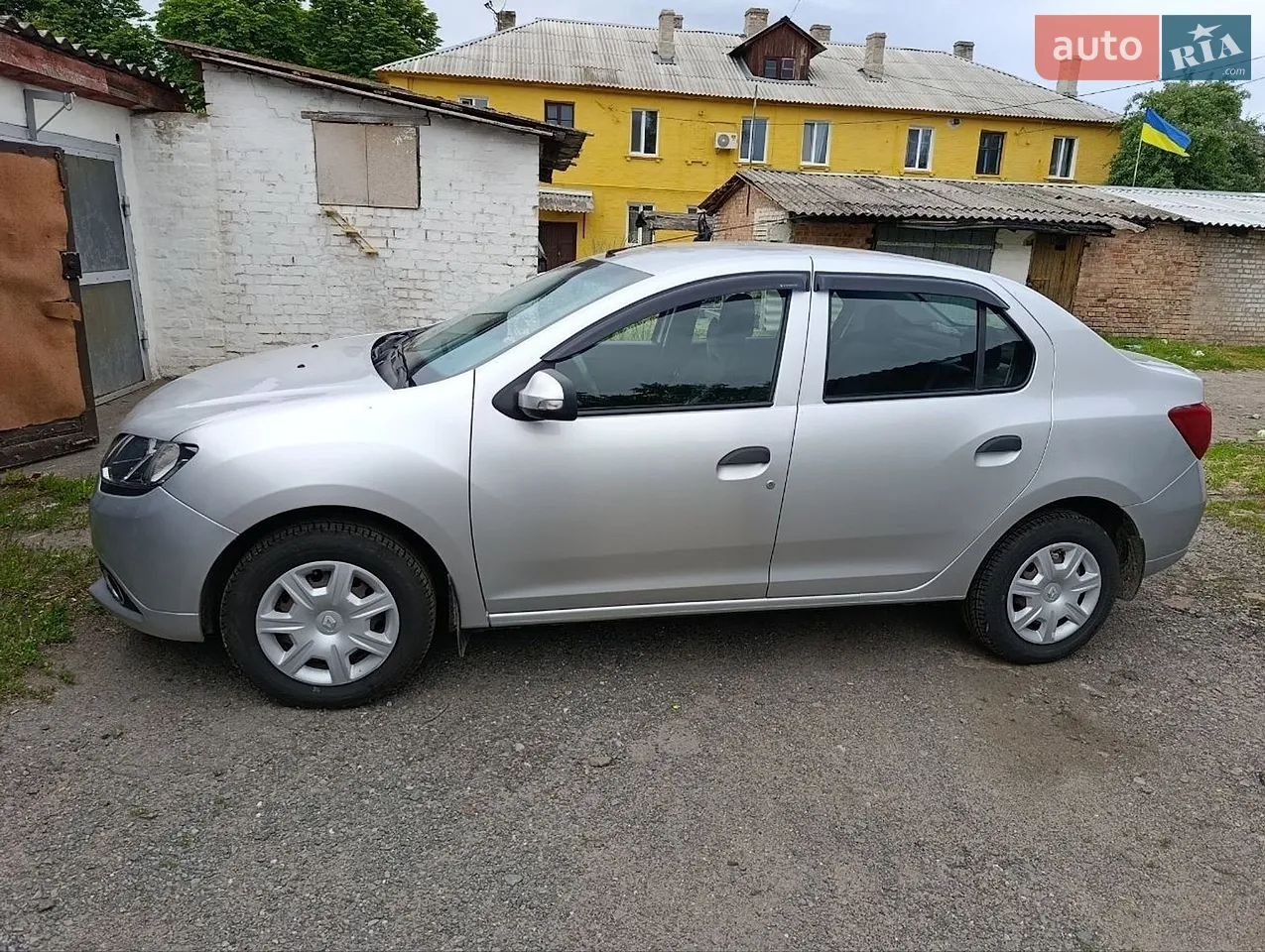2013 Renault Logan - мініатюра 17