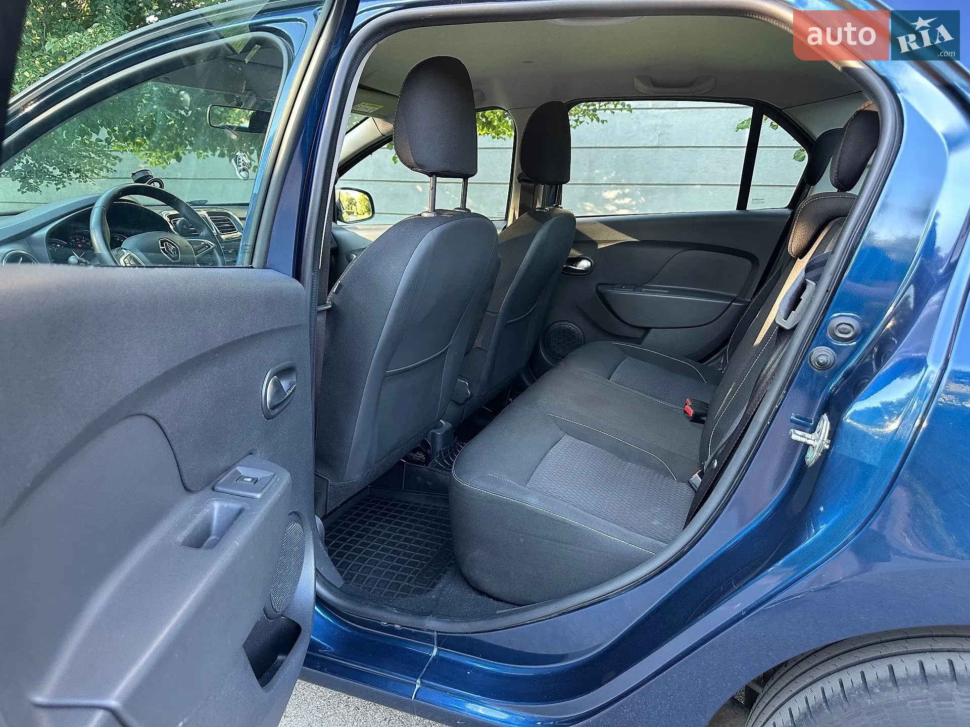 2018 Renault Logan - мініатюра 19