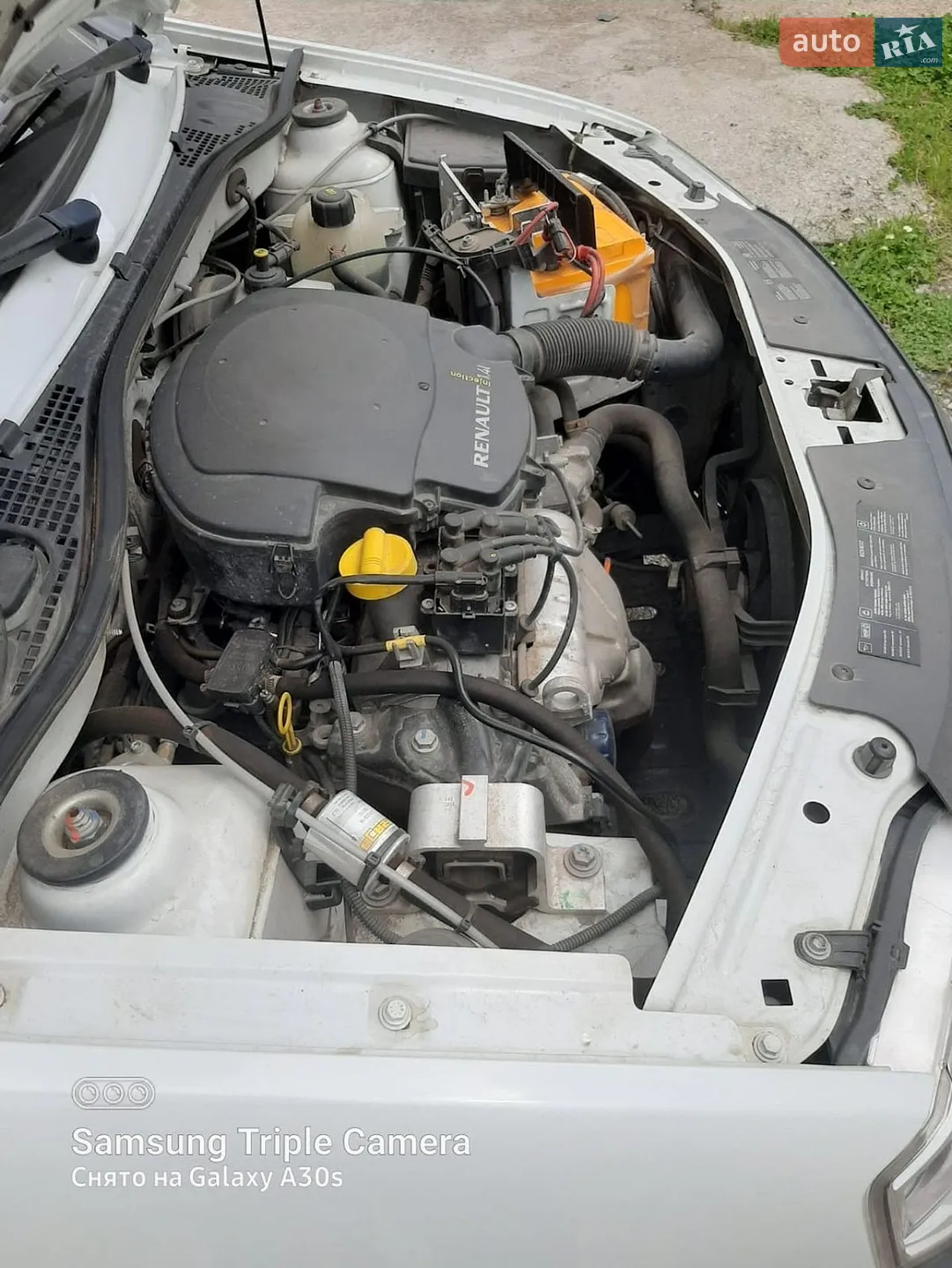 2011 Renault Logan - мініатюра 3