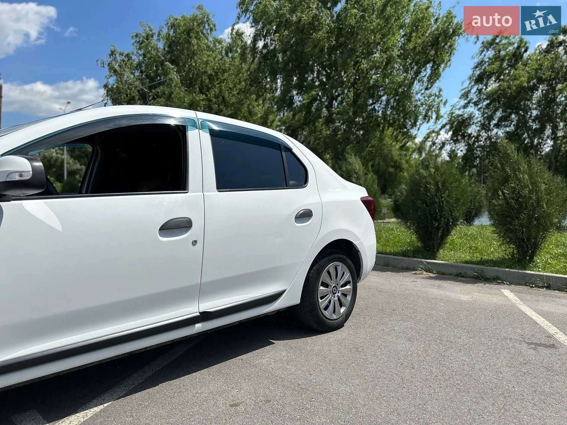 2019 Renault Logan - мініатюра 5