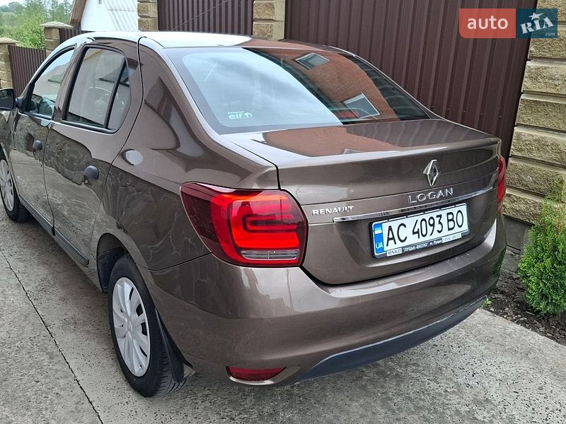 Седан Renault Logan 2017 в Луцке
