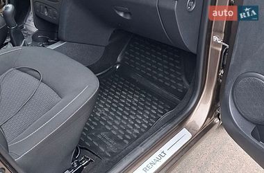 Седан Renault Logan 2017 в Луцке
