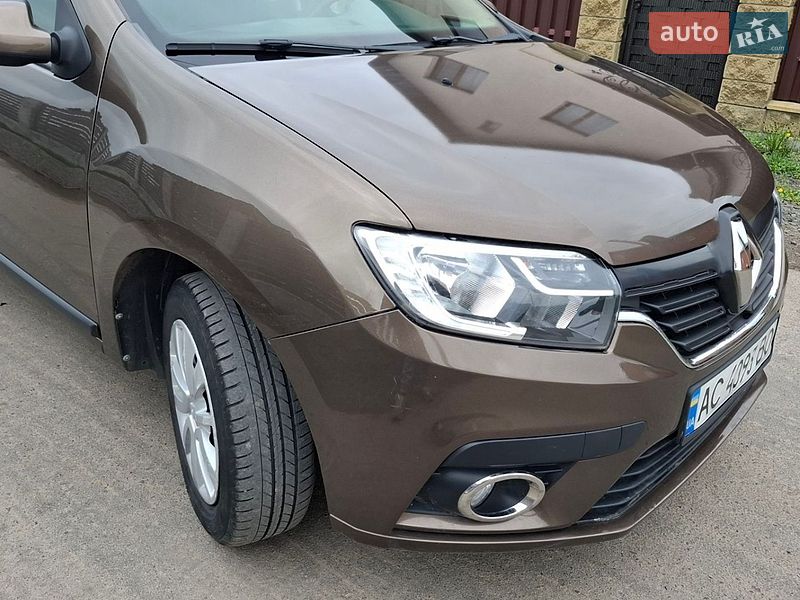 Седан Renault Logan 2017 в Луцке