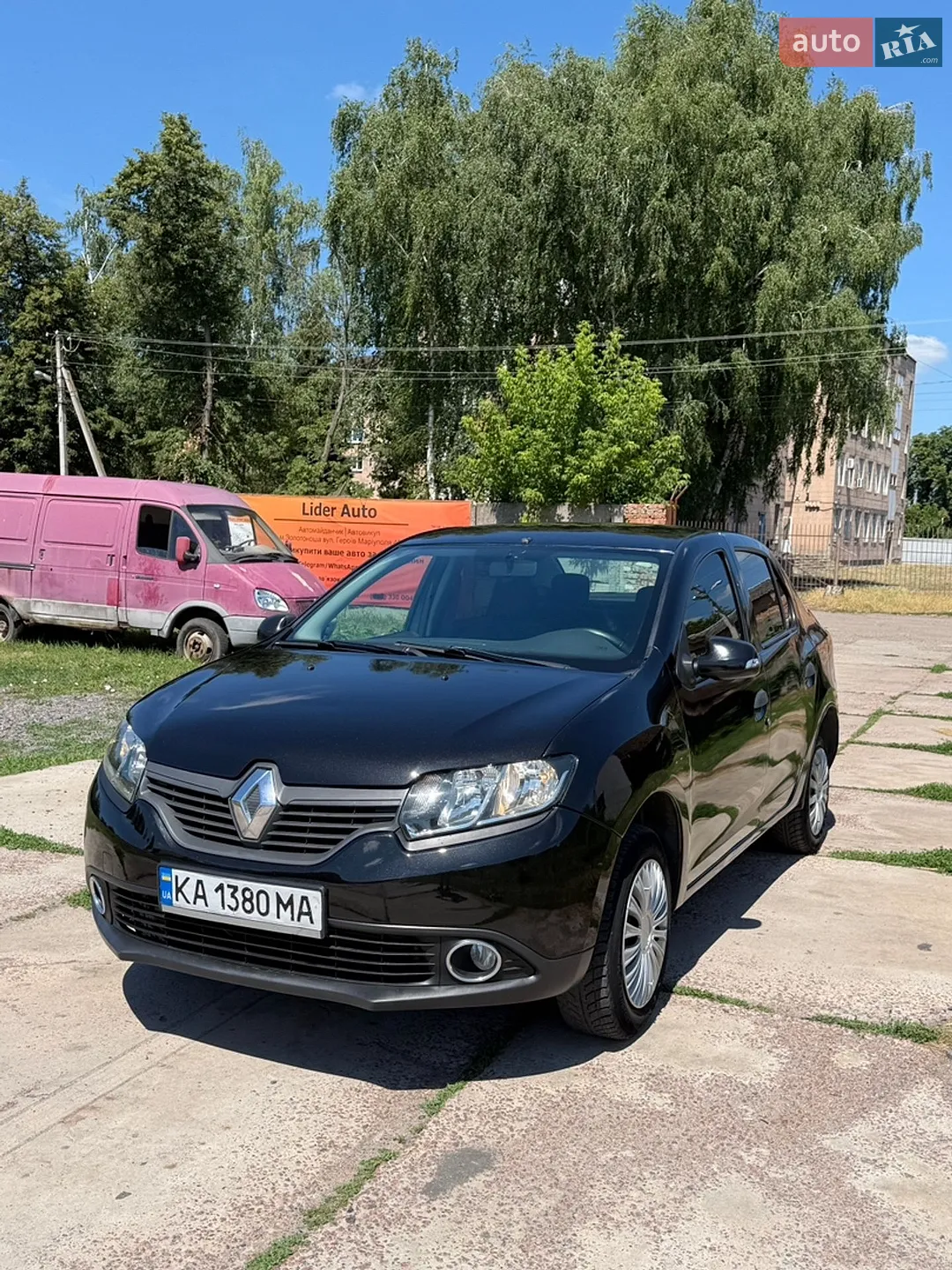 2013 Renault Logan - мініатюра 3