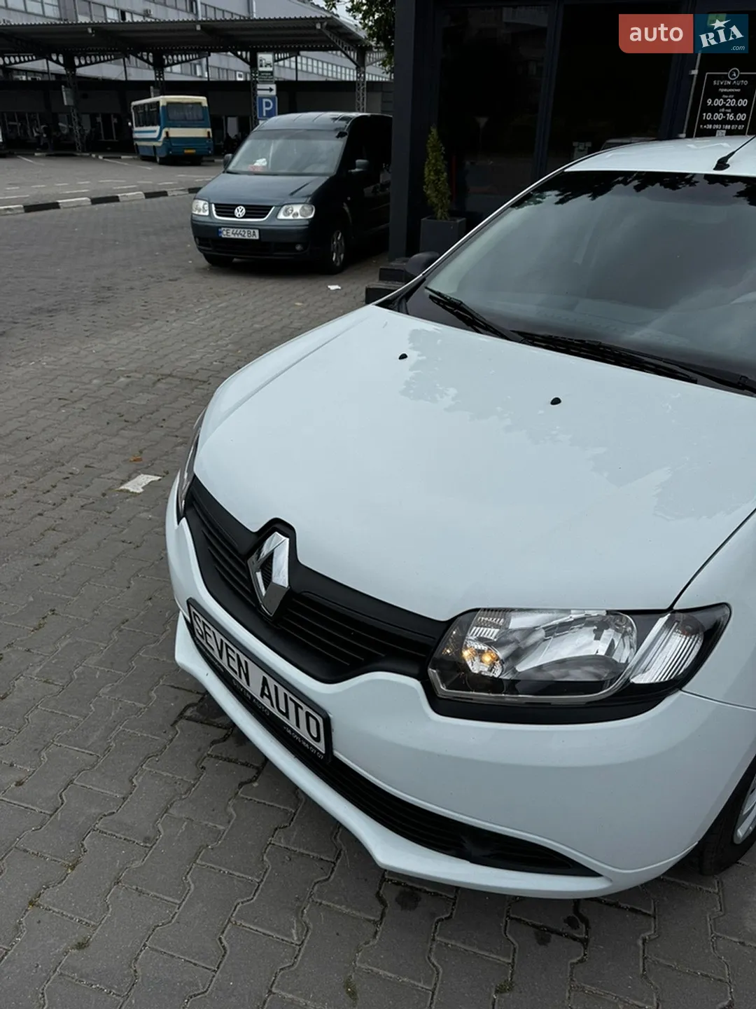 2014 Renault Logan - мініатюра 12