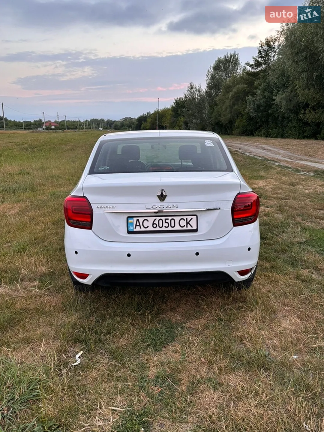 2019 Renault Logan - мініатюра 5